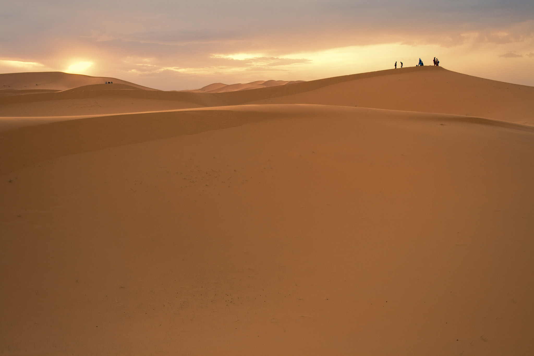 Canon EF-S 18-55mm F3.5-5.6 sample photo. Sunset sahara desert, morocco photography