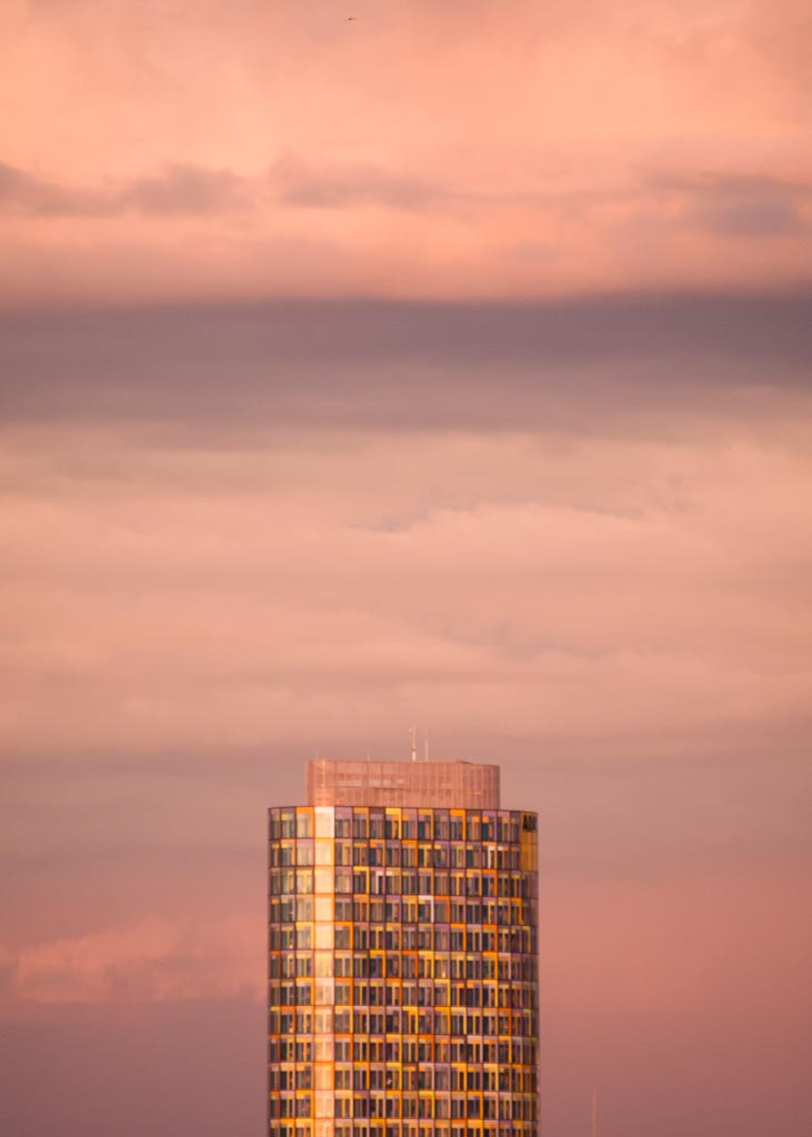 Pentax smc DA 55-300mm F4.0-5.8 ED sample photo. Munich sunset photography
