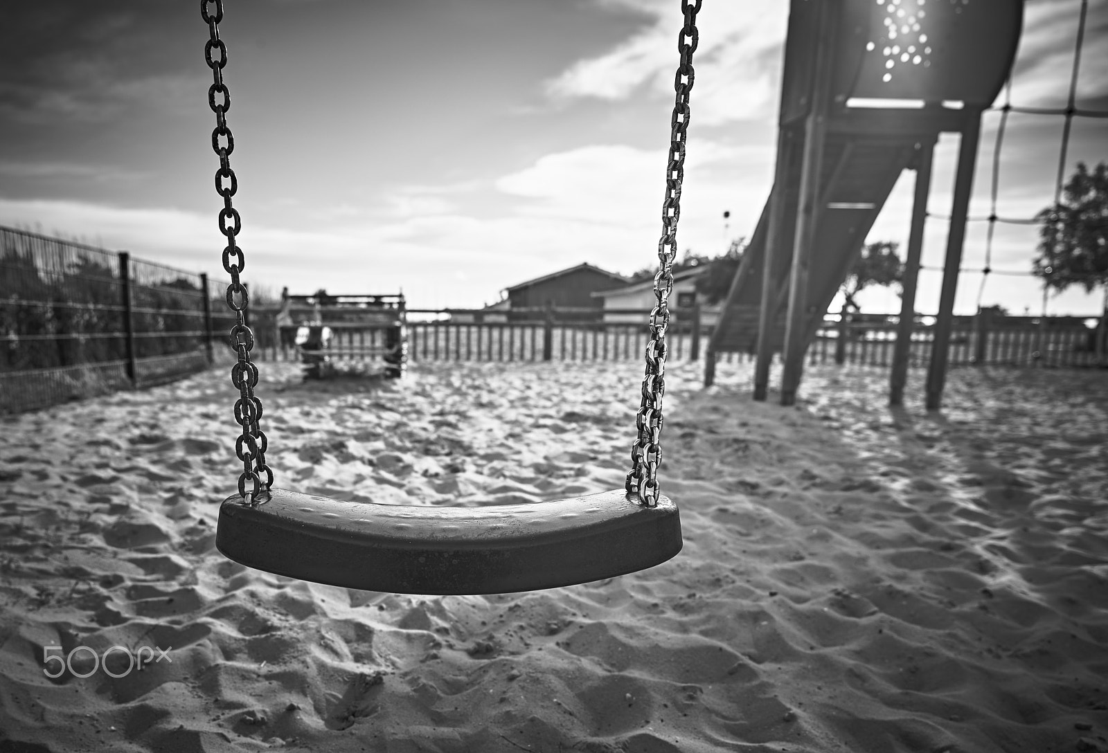Schneider LS 35mm f/3.5 sample photo. 秋千 swing photography