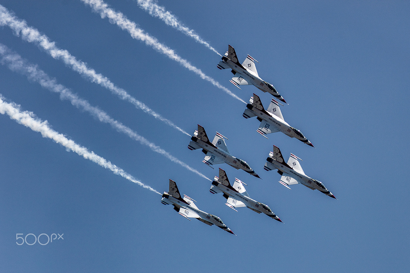 Canon EOS 5DS + 150-600mm F5-6.3 DG OS HSM | Sports 014 sample photo. Usaf thunderbirds in delta formation diving photography