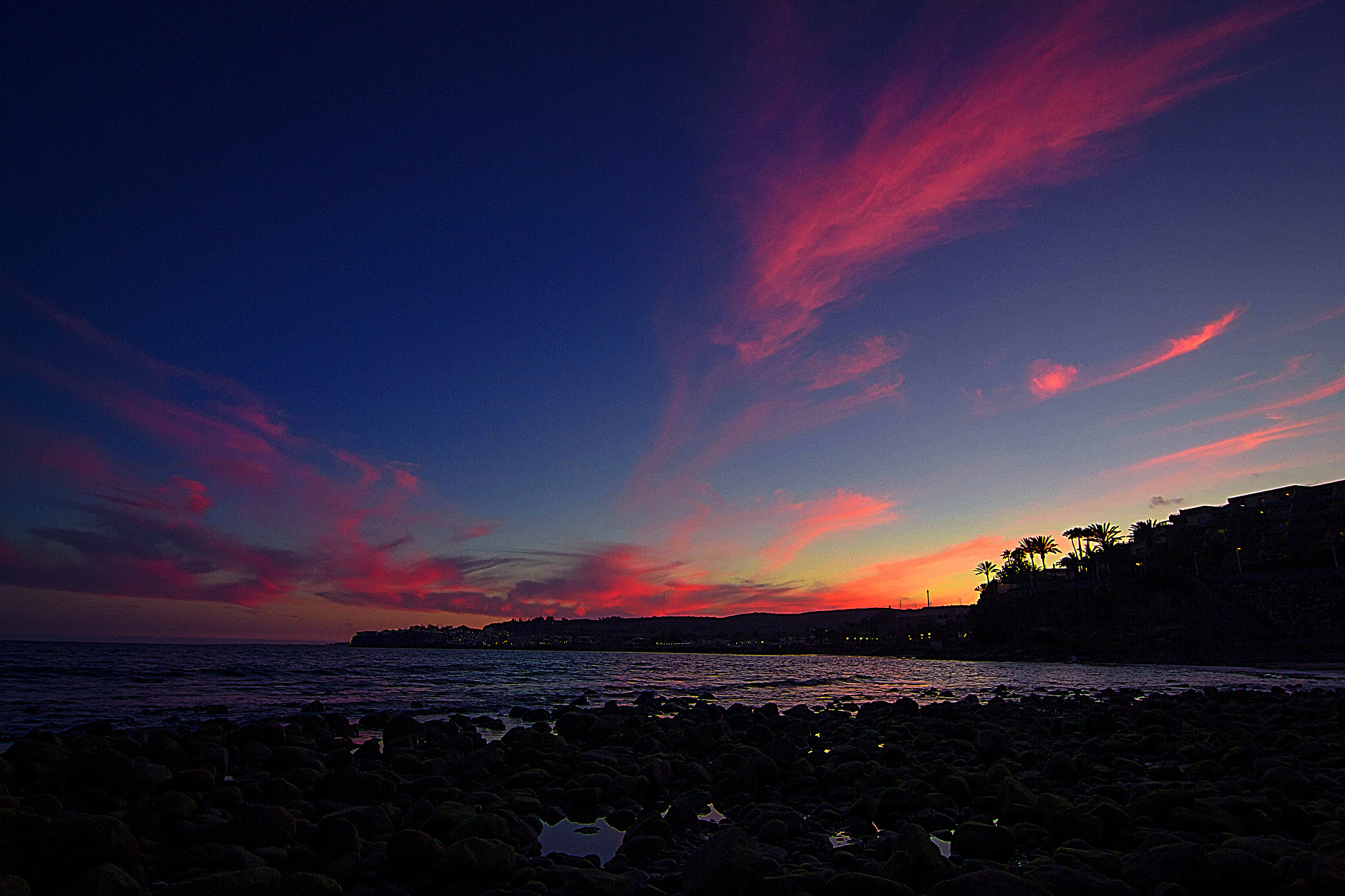 Tokina AT-X Pro 12-24mm F4 (IF) DX sample photo. Ocean photography