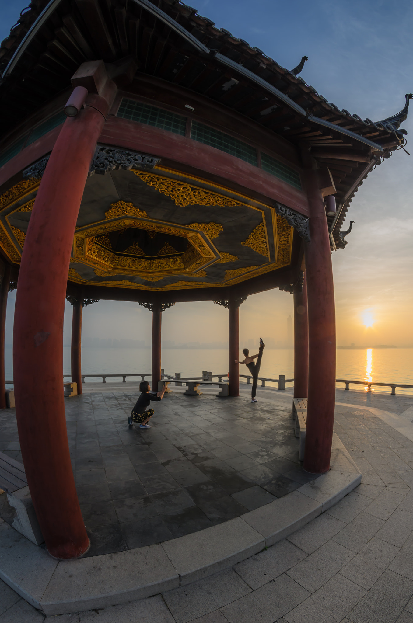 Nikon D7000 + Samyang 8mm F3.5 Aspherical IF MC Fisheye sample photo. Yoga in the morning photography