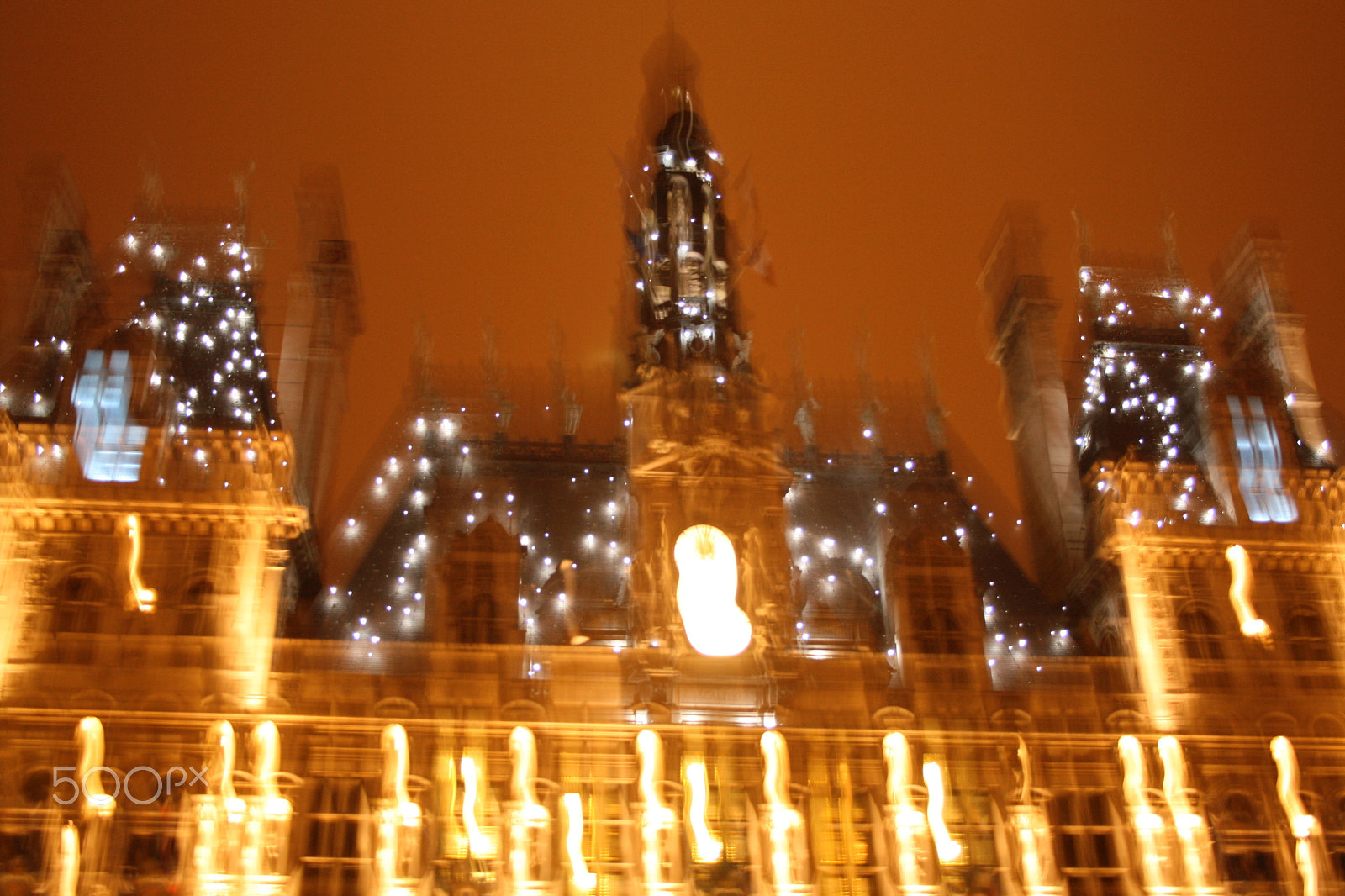 Canon EF-S 18-55mm F3.5-5.6 sample photo. Paris city hall photography
