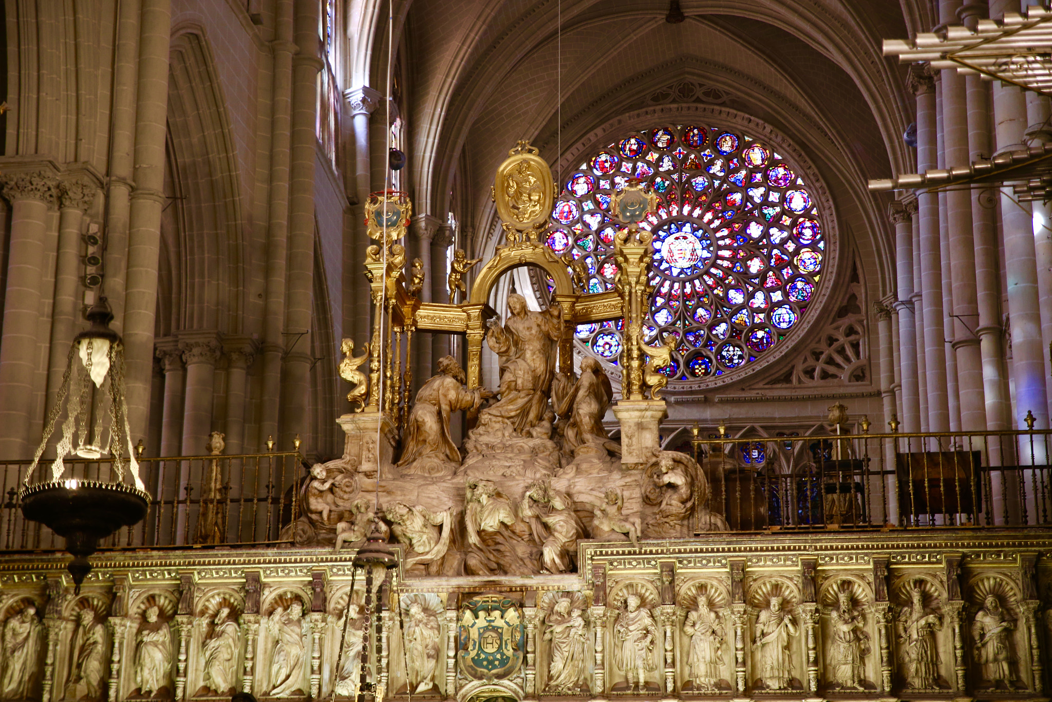 Canon EOS 6D + Canon 24-70mm sample photo. Toledo cathedral, spain photography