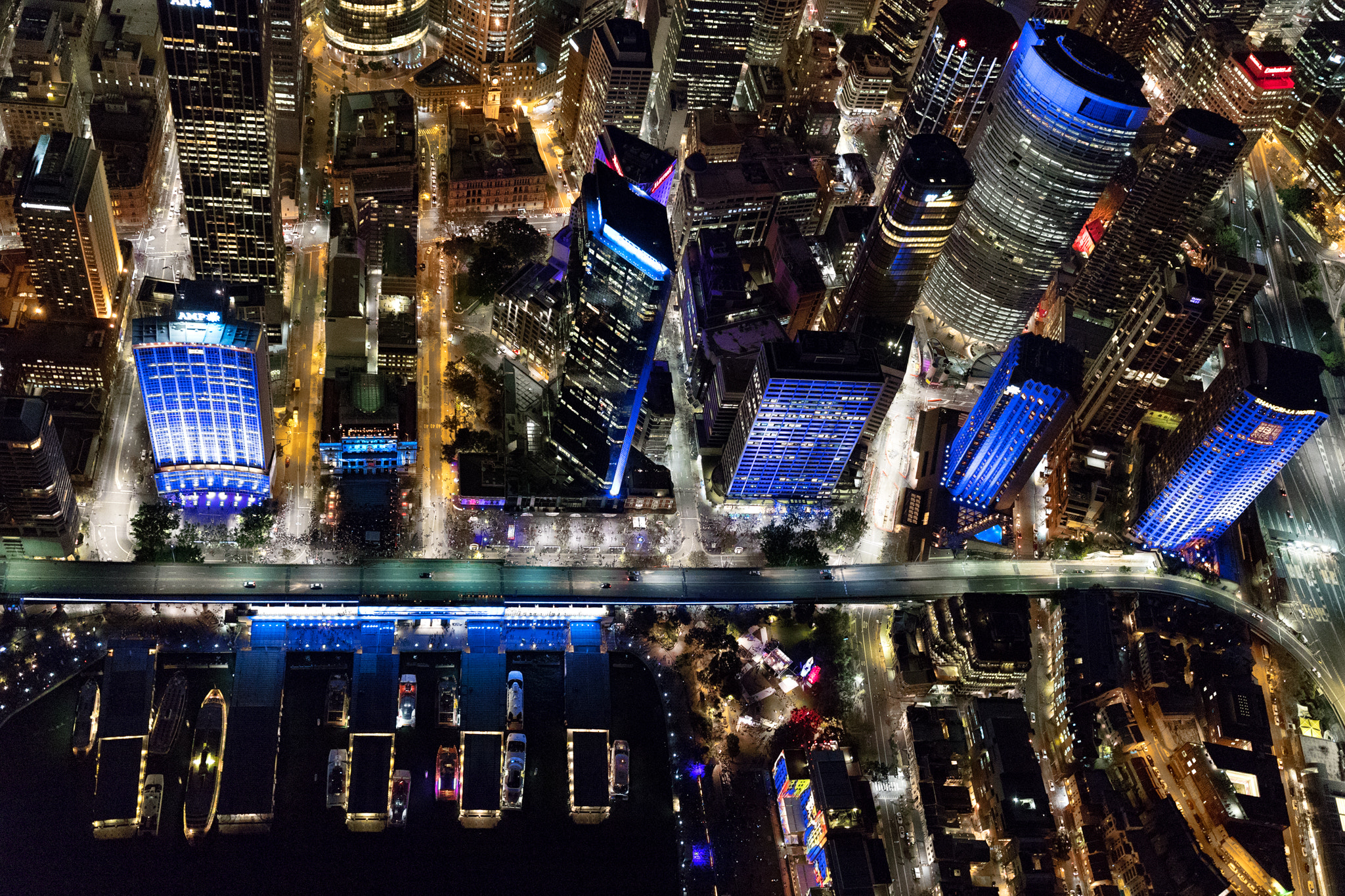 Canon EF 35mm F1.4L II USM sample photo. Vivid - circular quay photography
