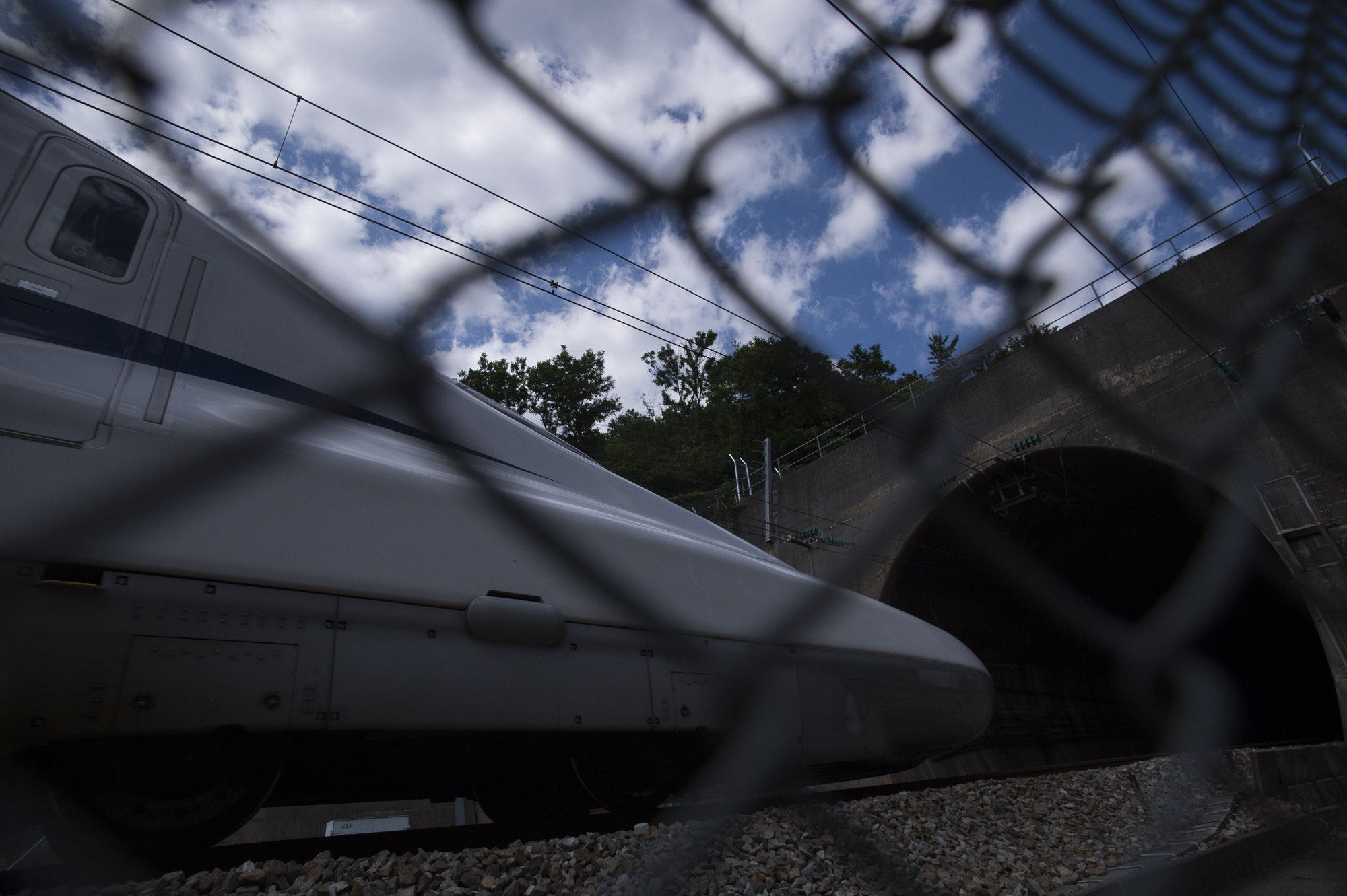 Nikon D4 + AF Nikkor 18mm f/2.8D sample photo. Another sky photography