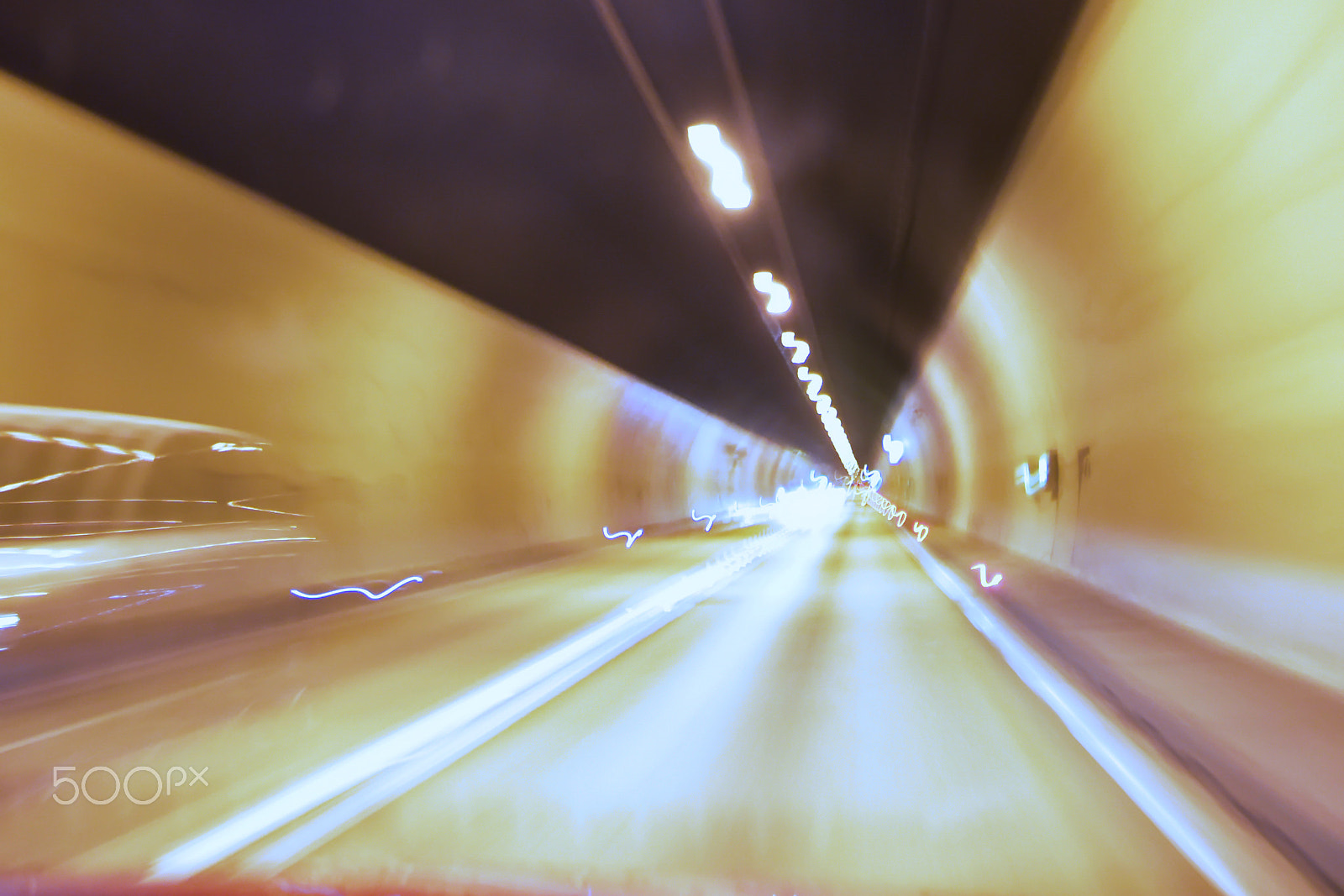 Nikon D7200 + Tokina AT-X Pro 11-16mm F2.8 DX sample photo. Cars in a tunnel - slow shutter speed photography