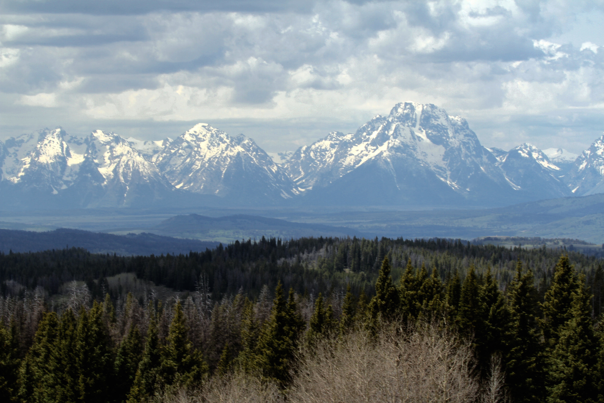 Canon EOS 7D + Canon EF 100-400mm F4.5-5.6L IS II USM sample photo. Teton range togwotee view photography