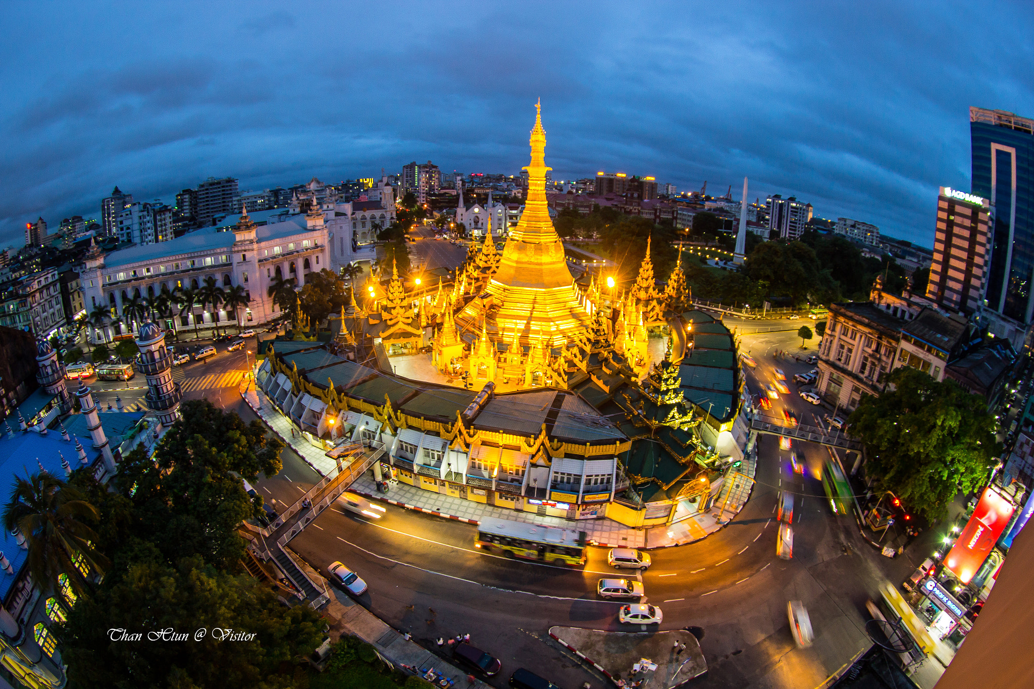 Canon EF 8-15mm F4L Fisheye USM sample photo