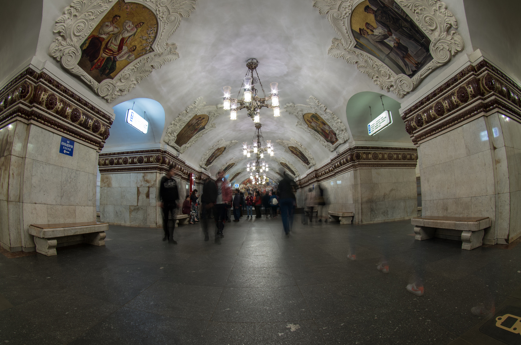 Pentax K-5 IIs sample photo. Kievskaya station photography