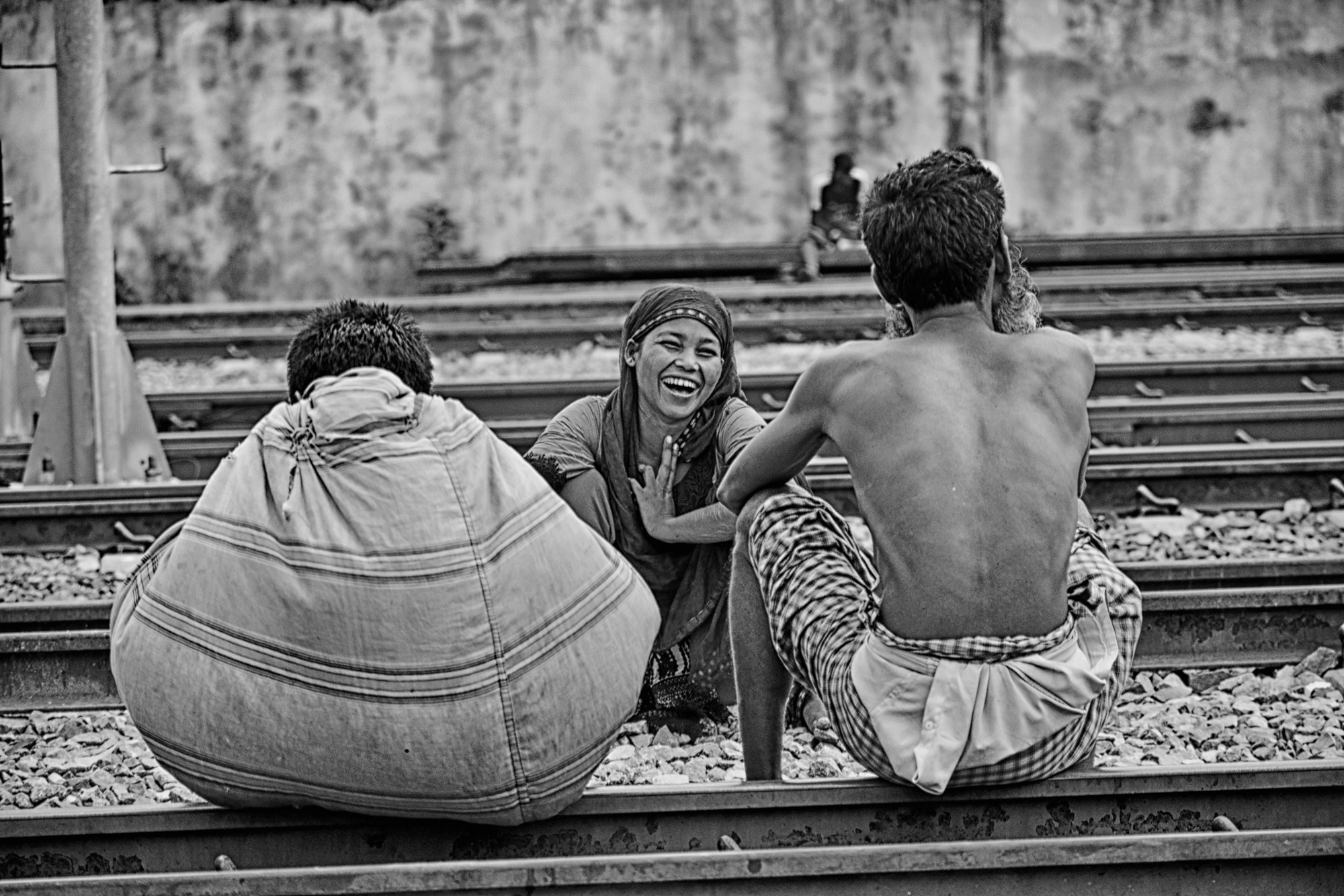 AF Zoom-Nikkor 35-135mm f/3.5-4.5 N sample photo. A smiling face is a beautiful face. a smiling hear photography