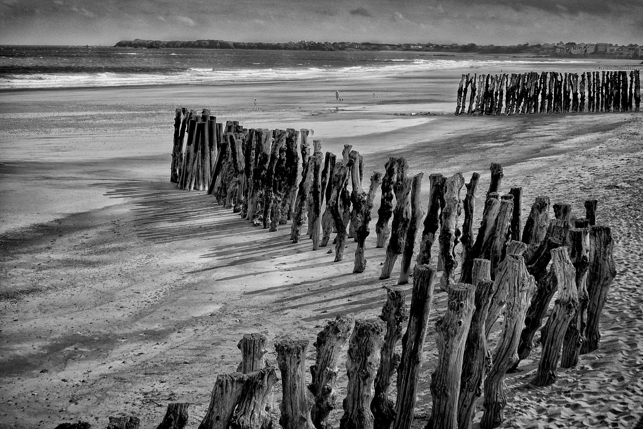 Minolta AF 28-100mm F3.5-5.6 (D) sample photo. Saint malo matin orageux photography