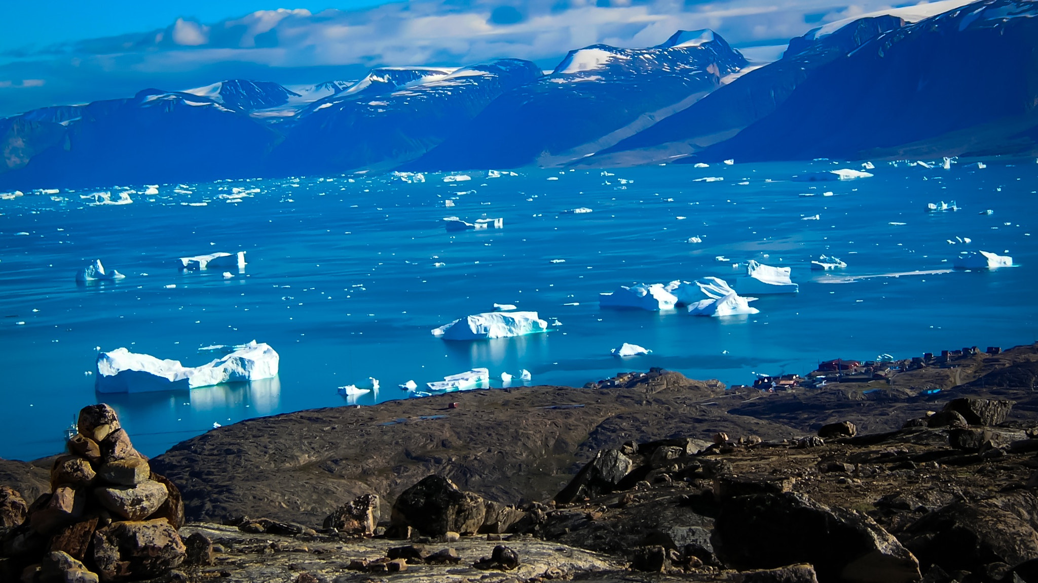 Nikon E4800 sample photo. Greenland landscape photography