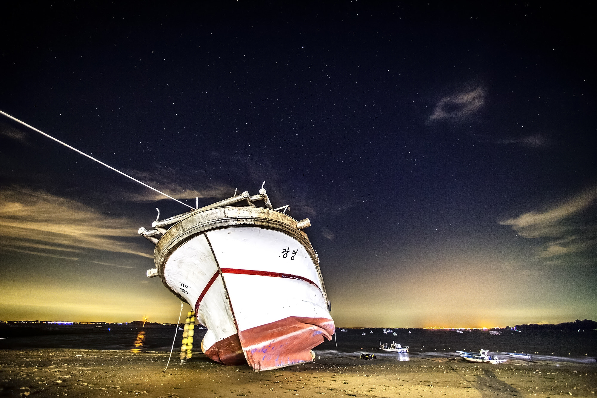 Canon EF 14mm F2.8L USM sample photo. Midnight photography