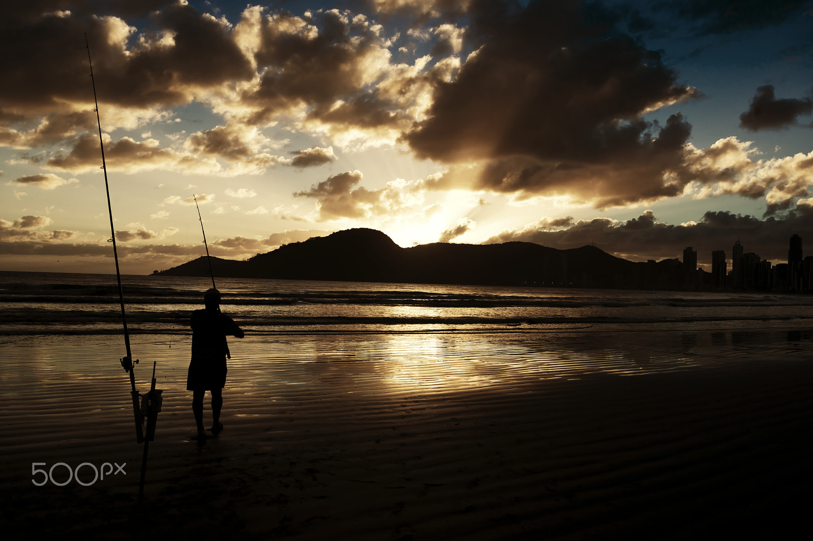 Minolta AF 28-85mm F3.5-4.5 New sample photo. The fisherman photography