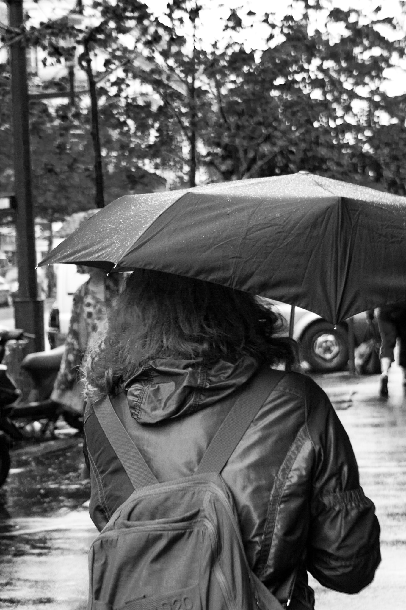 Canon EF-S 18-55mm F3.5-5.6 sample photo. Parapluies photography
