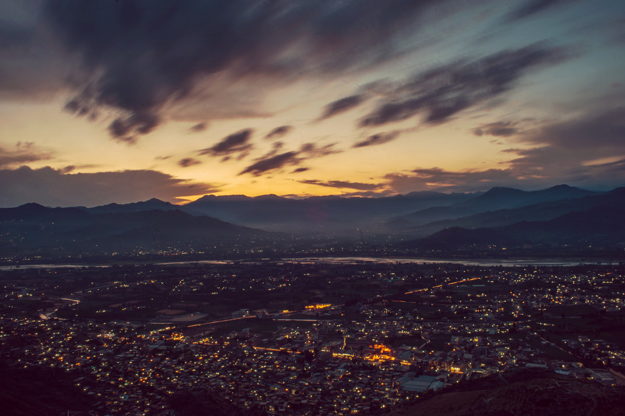 Nikon D700 + AF Nikkor 28mm f/2.8 sample photo. Cityscape  photography