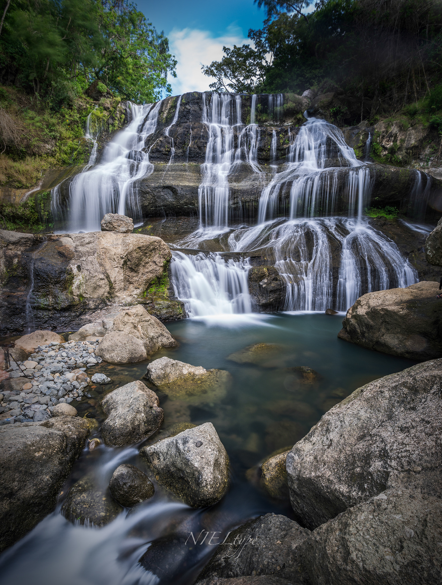 Sony a7 II + Canon EF 17-40mm F4L USM sample photo. 11111.jpg photography