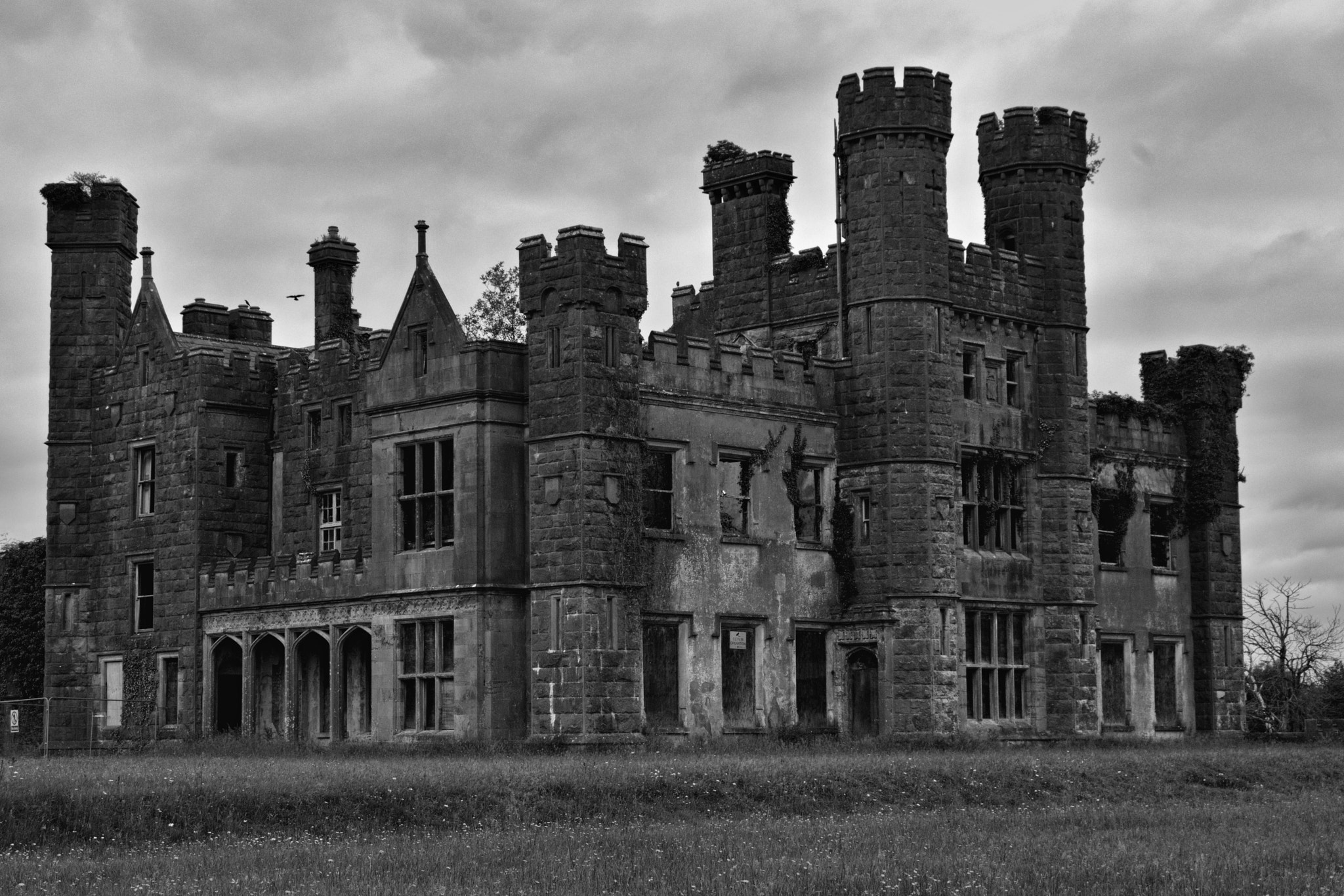 18.00 - 55.00 mm f/3.5 - 5.6 sample photo. Castle saunderson photography
