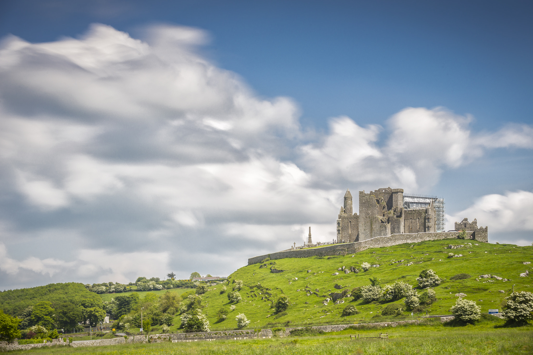 Canon EF 28-80mm f/3.5-5.6 USM IV sample photo. Cashel castle photography