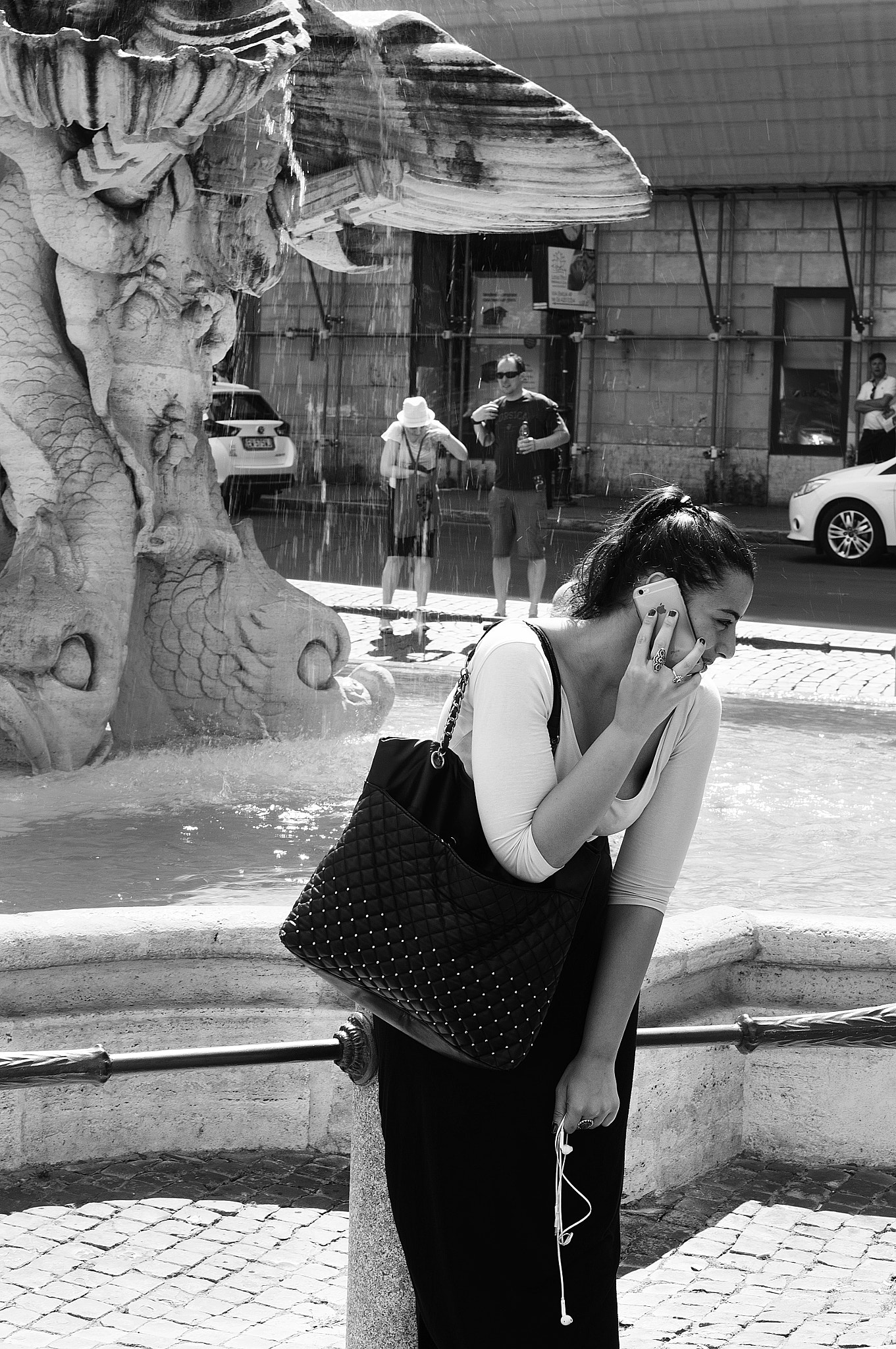 Sony Alpha DSLR-A580 sample photo. Rome b&w photography