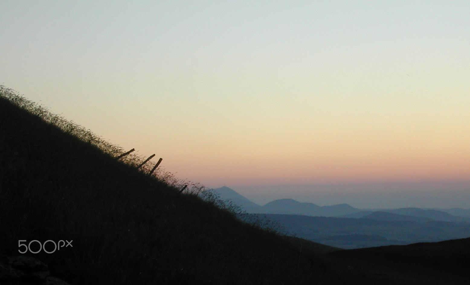 Nikon E775 sample photo. Lever de soleil en montange - sunrise in mountain photography