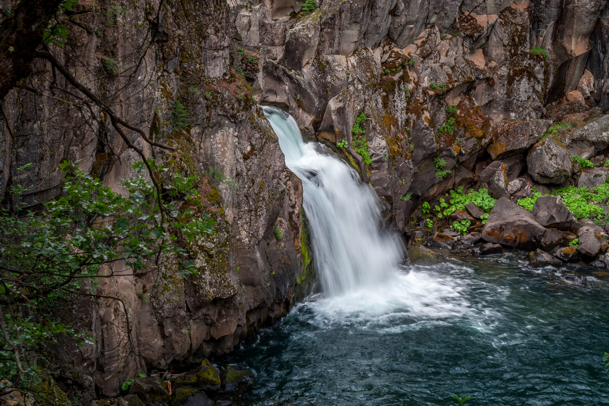 Canon EOS-1Ds Mark II sample photo. Blue lagoon photography