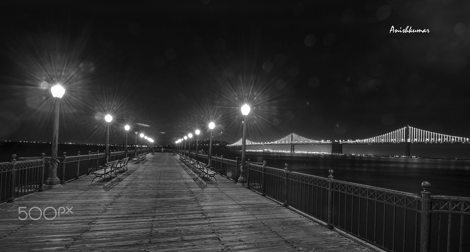 Canon EF-S 10-18mm F4.5–5.6 IS STM sample photo. Pier 7 and bay bridge photography