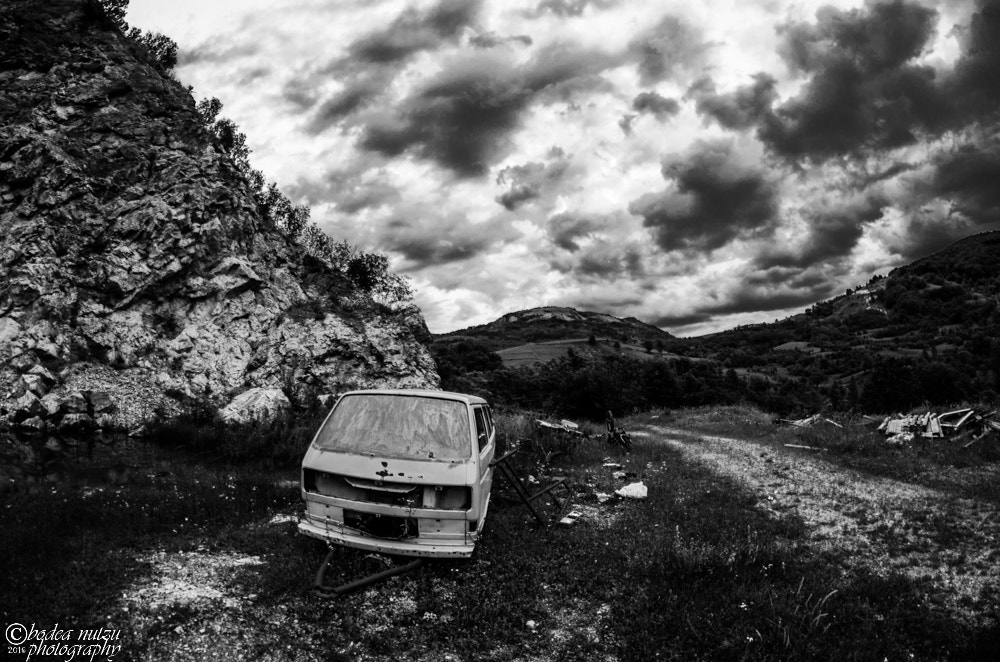 Nikon D7000 + Samyang 8mm F3.5 Aspherical IF MC Fisheye sample photo. Abandoned photography