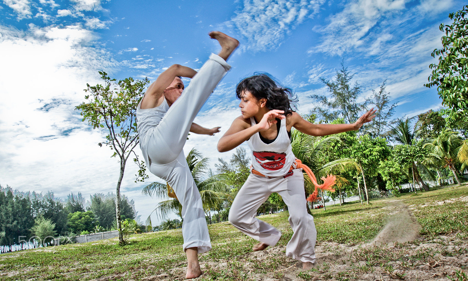 Canon EOS 60D + Canon EF 16-35mm F2.8L USM sample photo. Capoeira photography