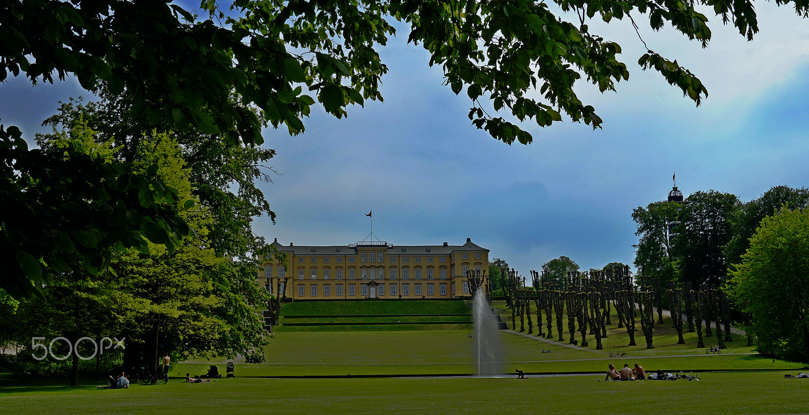 Sony E 16-50mm F3.5-5.6 PZ OSS sample photo. Castle in   dannmark photography