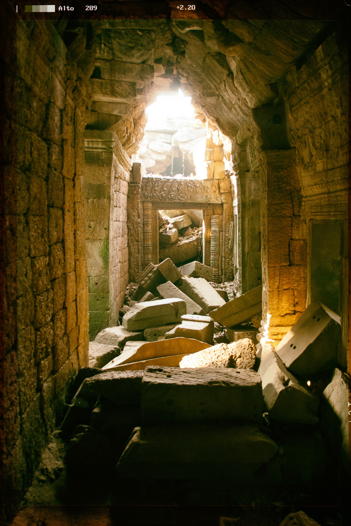 Sigma 18-200mm f/3.5-6.3 DC OS sample photo. Tomb raider. photography