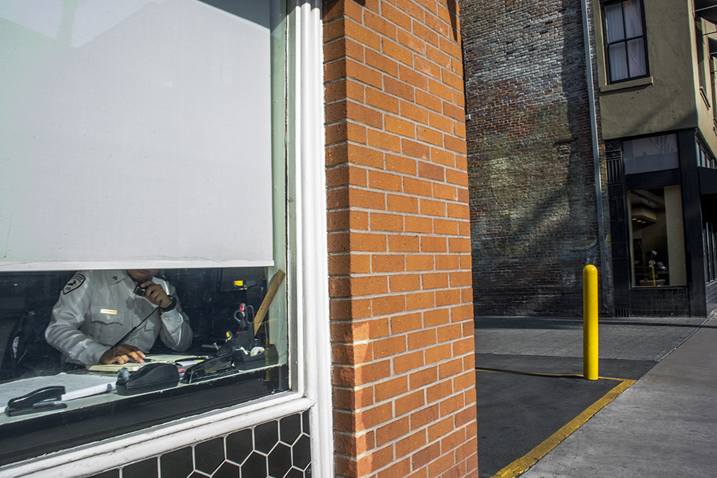 Nikon 1 V3 sample photo. Security photography