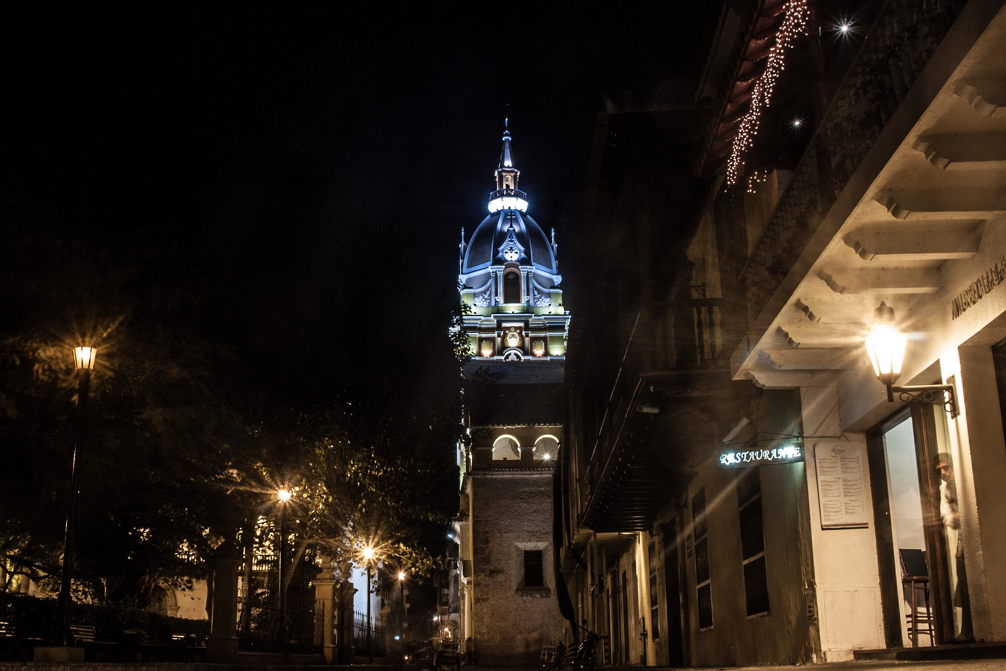 Canon EF-S 24mm F2.8 STM sample photo. Más cerca photography