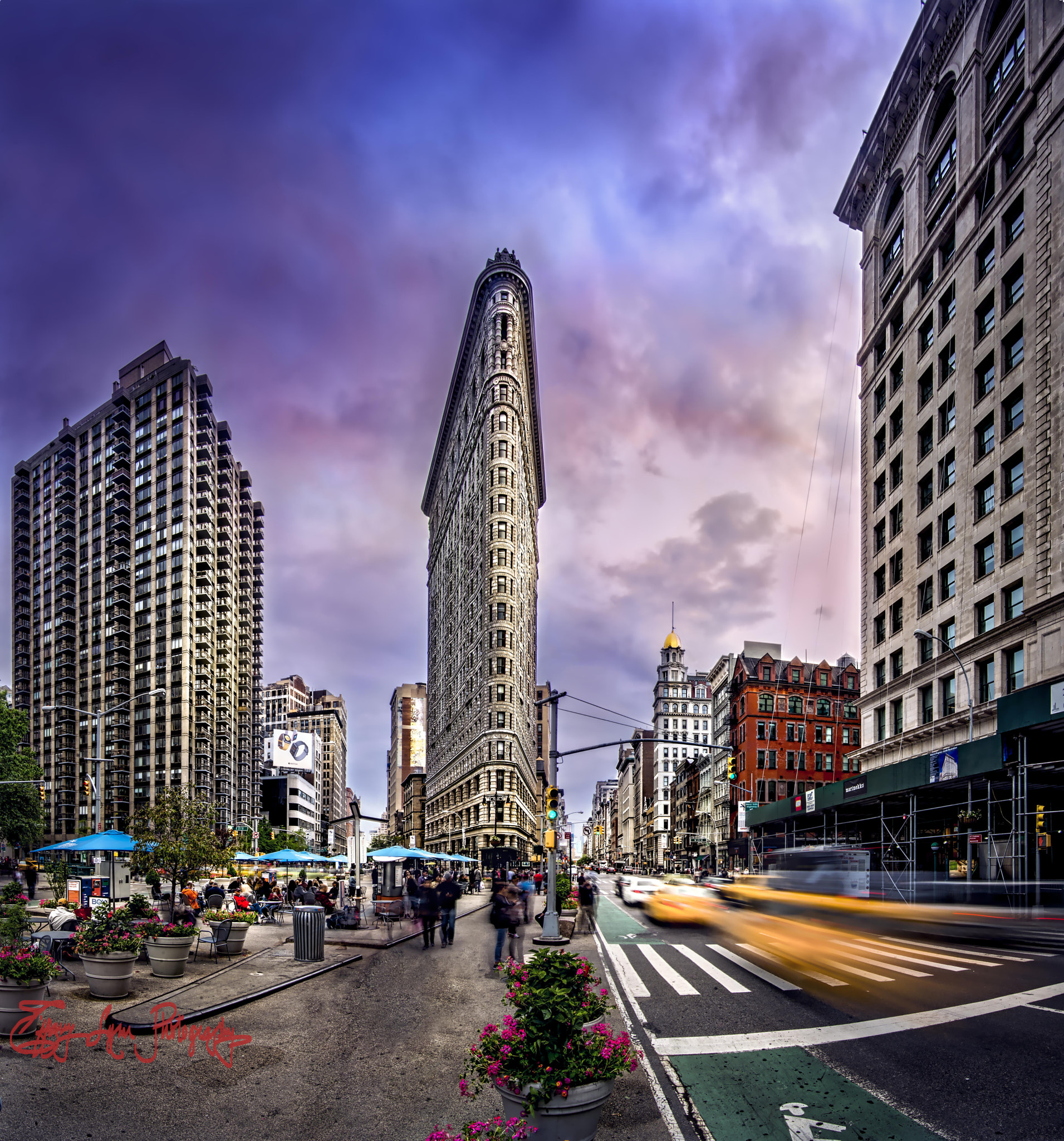 Nikon D600 + Tokina AT-X 17-35mm F4 Pro FX sample photo. The flat iron photography