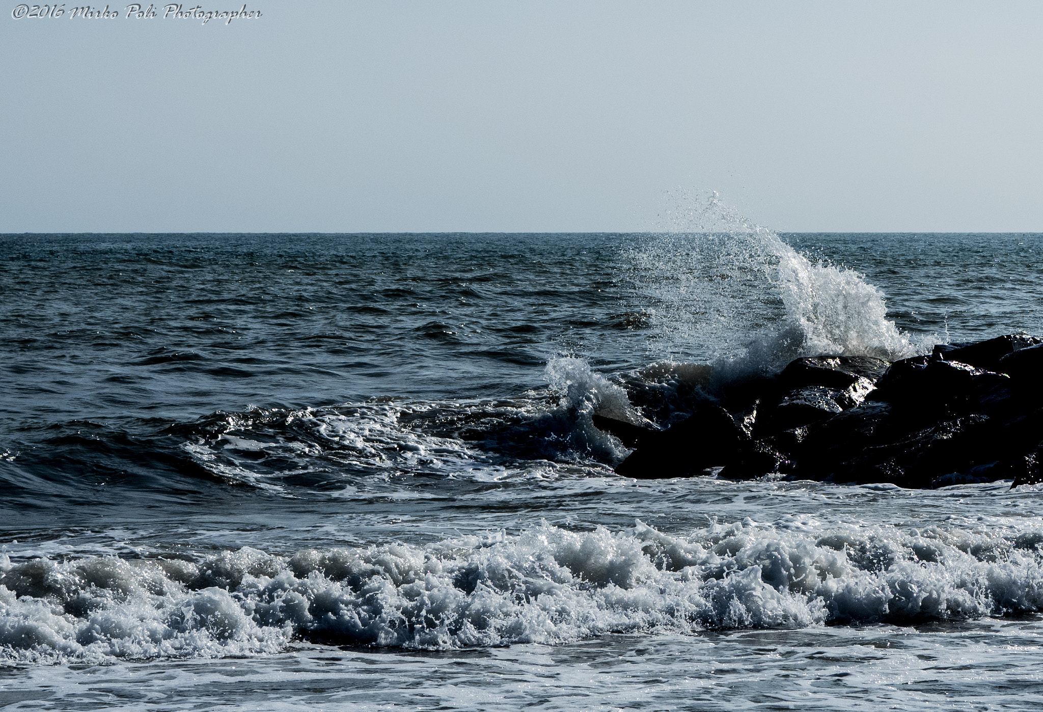 Olympus OM-D E-M1 + OLYMPUS 14-54mm Lens sample photo. Wave photography