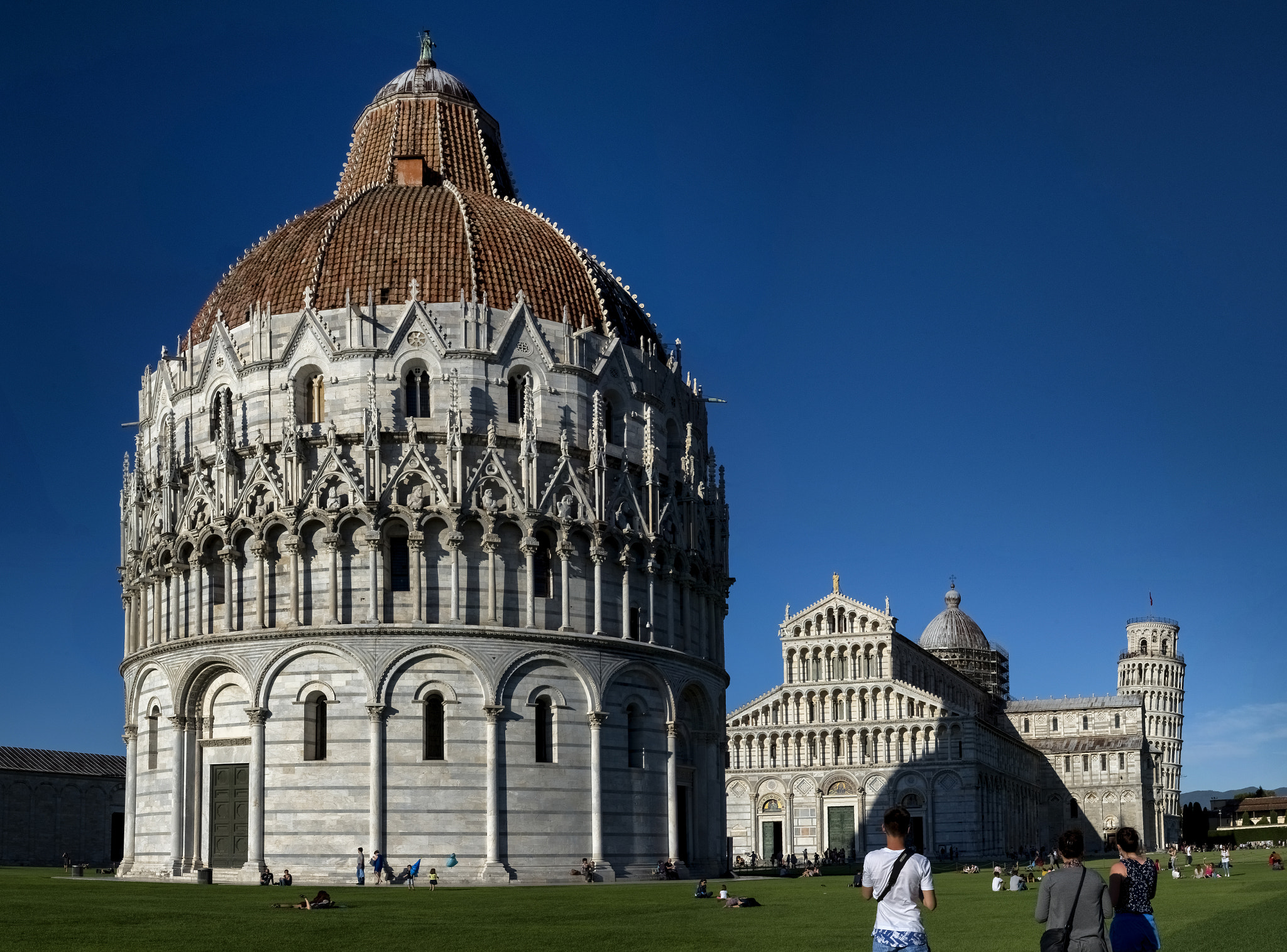 Tamron AF 18-200mm F3.5-6.3 XR Di II LD Aspherical (IF) Macro sample photo. Battistero  duomo  torre pisa photography