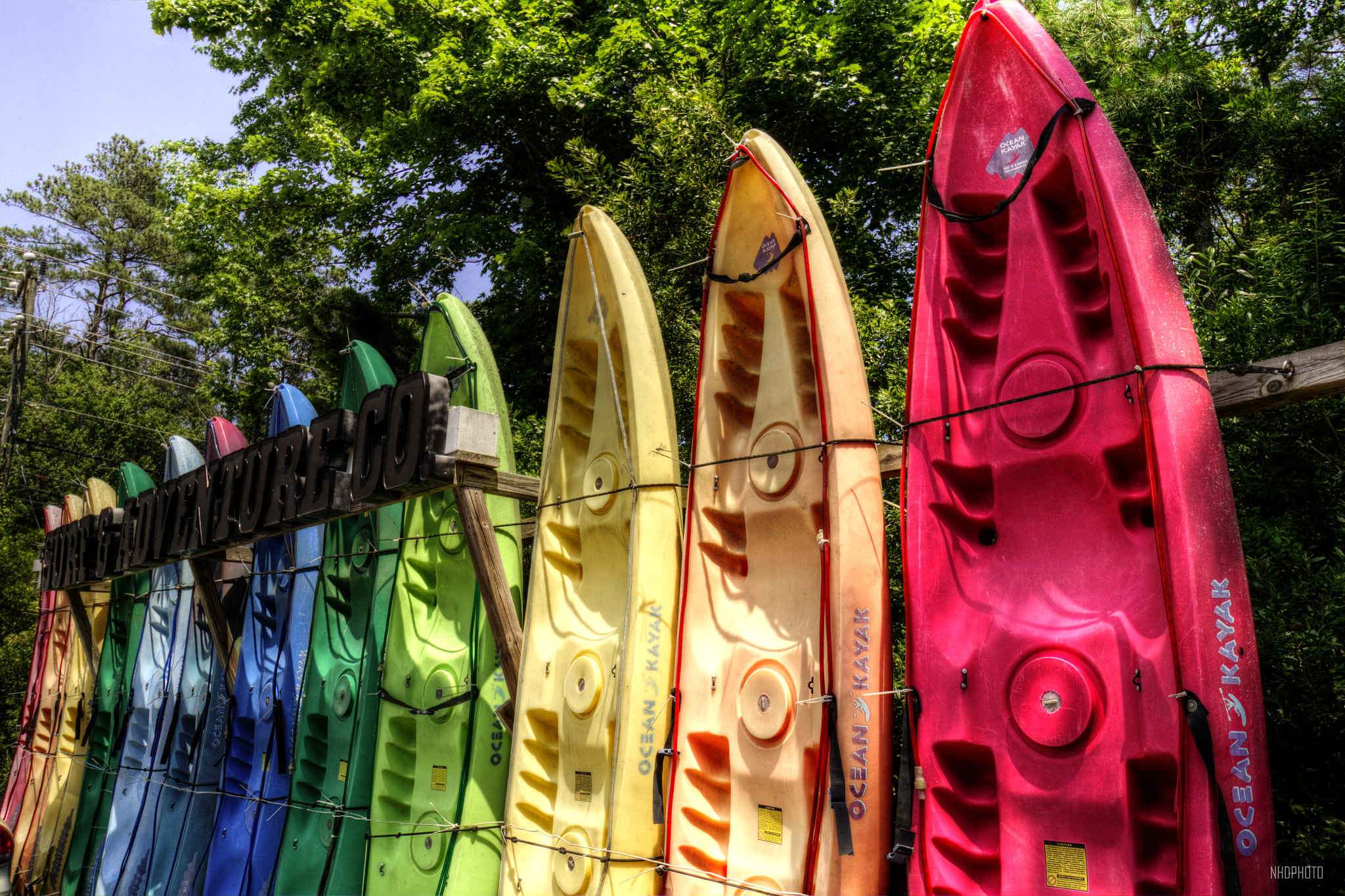 Canon EF-S 10-18mm F4.5–5.6 IS STM sample photo. Color me kayak photography