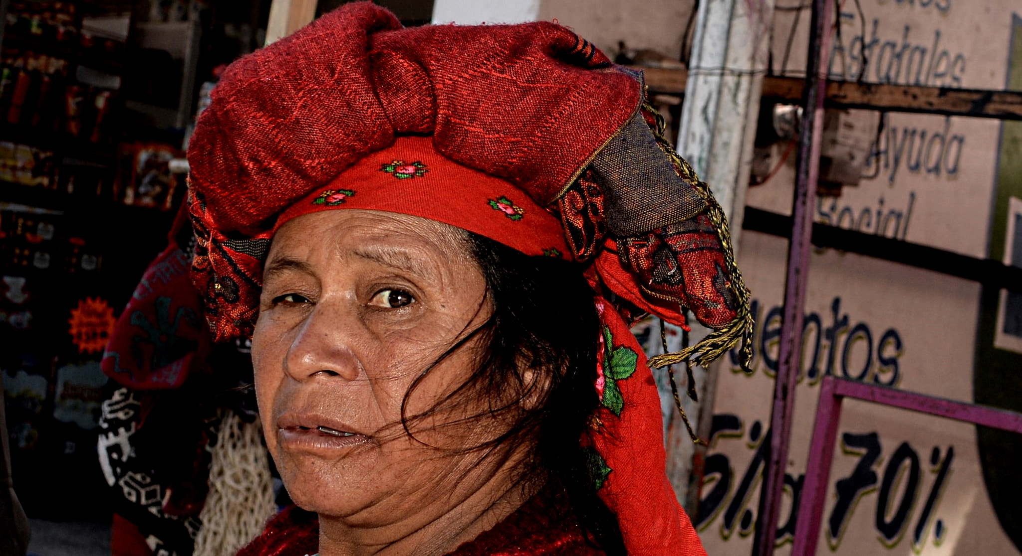 Sigma 28-70mm F2.8 EX sample photo. Kaqchikel-woman-(portrait) photography