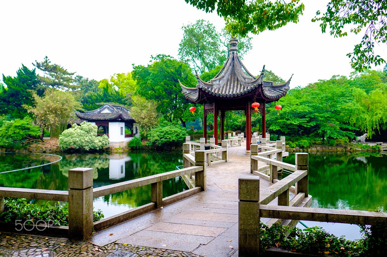 Fujifilm X-E2 + Fujifilm XF 16mm F1.4 R WR sample photo. Chinese courtyard 1 photography