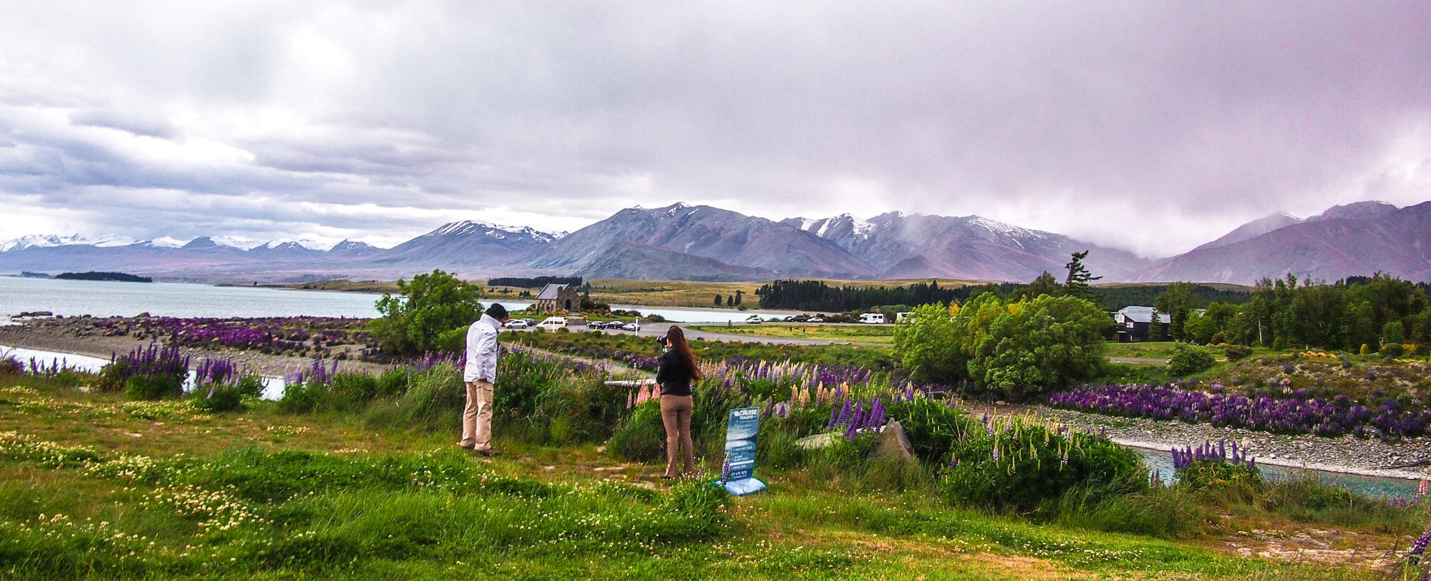 Olympus PEN E-P3 + Panasonic Lumix G 14mm F2.5 ASPH sample photo. Tekapo tourist photography