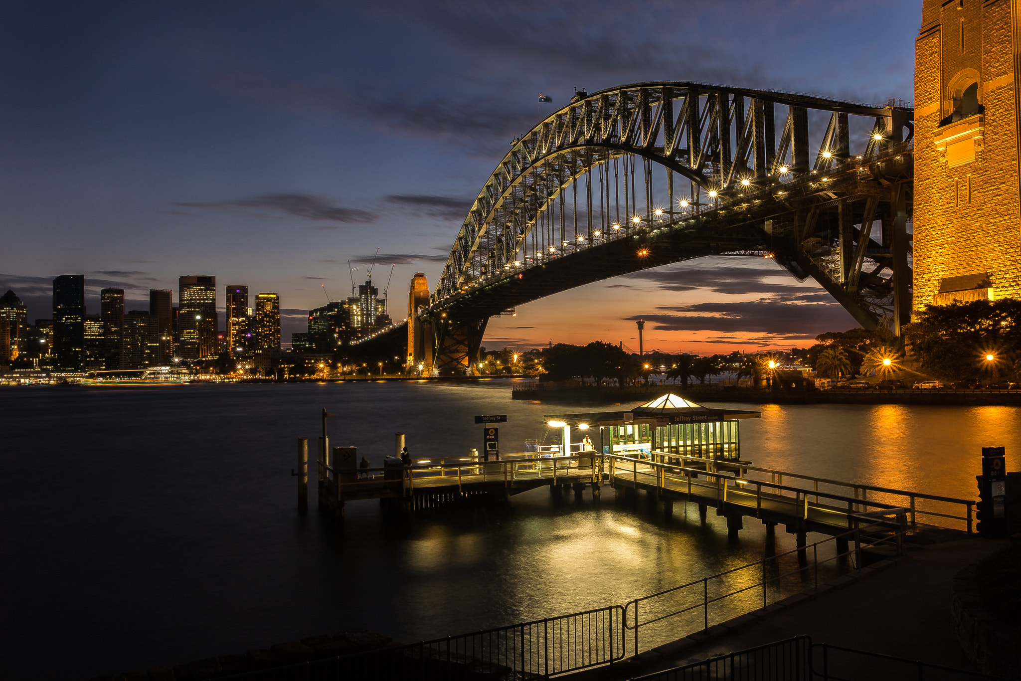 Canon EOS 750D (EOS Rebel T6i / EOS Kiss X8i) + Canon EF 17-40mm F4L USM sample photo. The sydney harbour bridge 2 photography