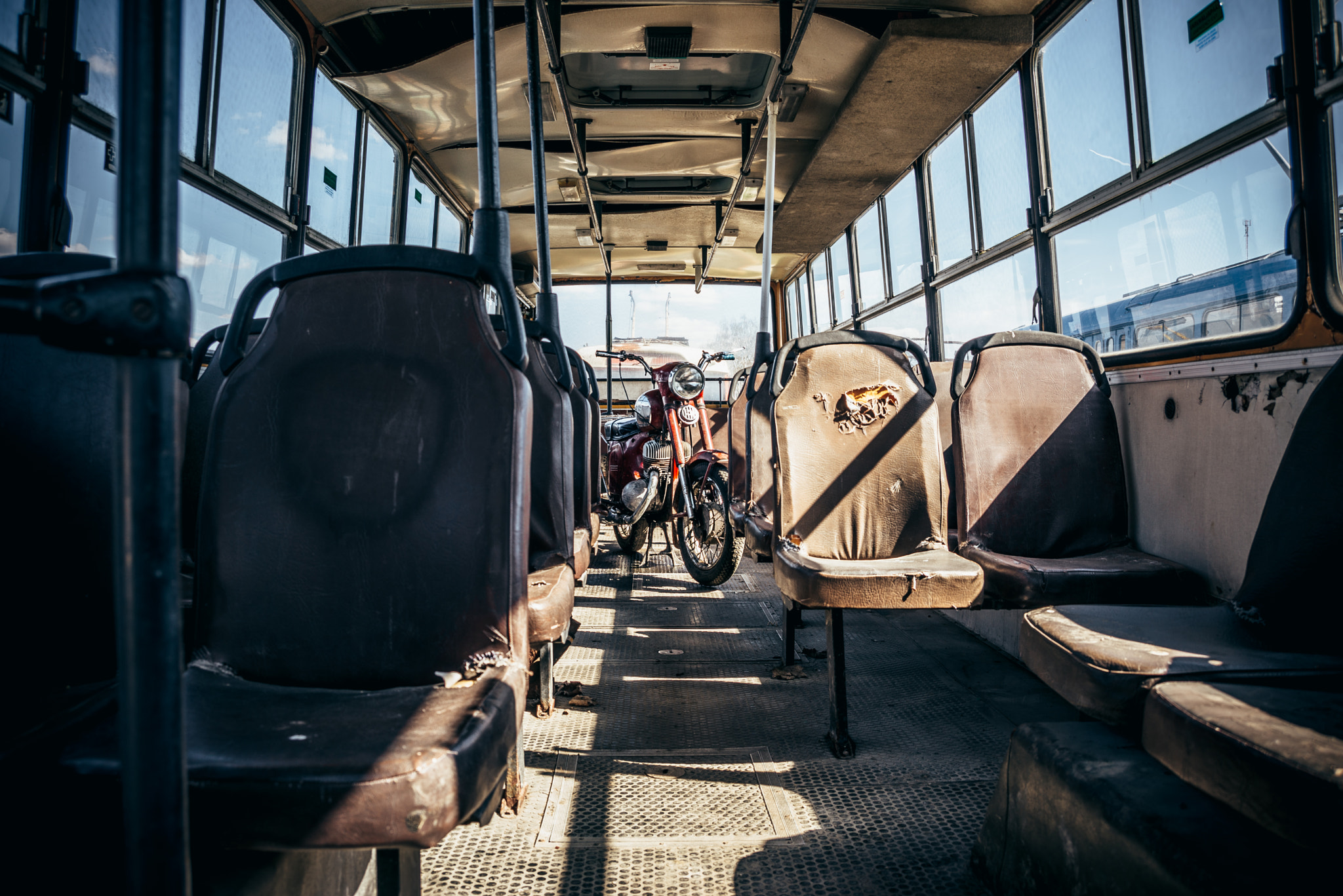 Nikon D610 + AF Zoom-Nikkor 28-70mm f/3.5-4.5D sample photo. Jawa 350 motorcycle inside abandoned ikarus 260.51 photography