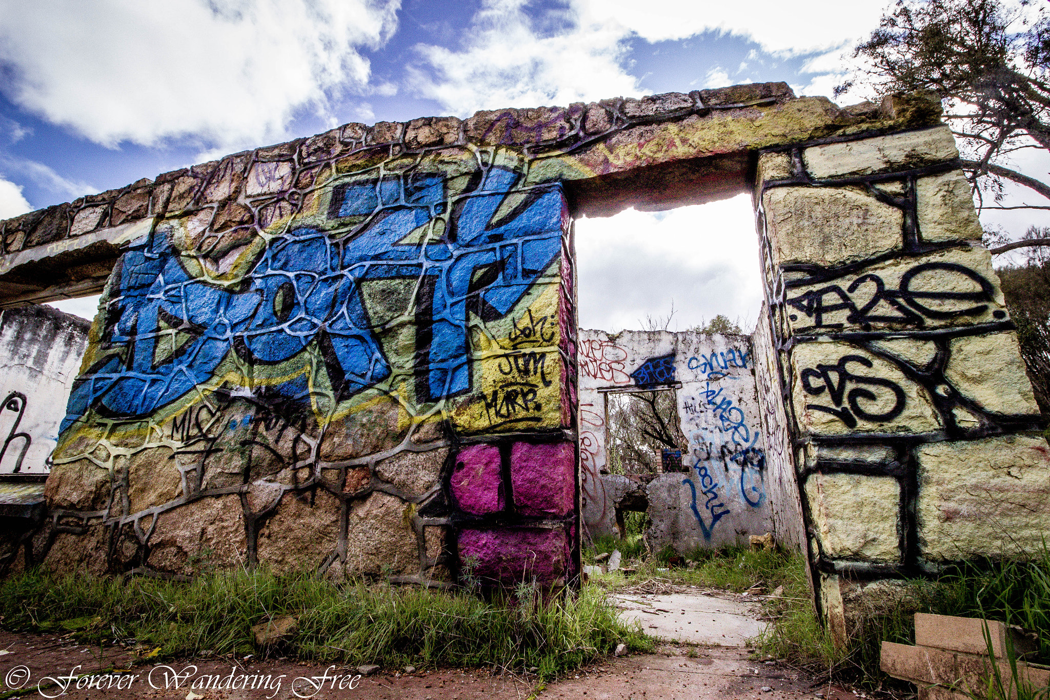 Canon EF-S 10-18mm F4.5–5.6 IS STM sample photo. Abandoned perth  photography