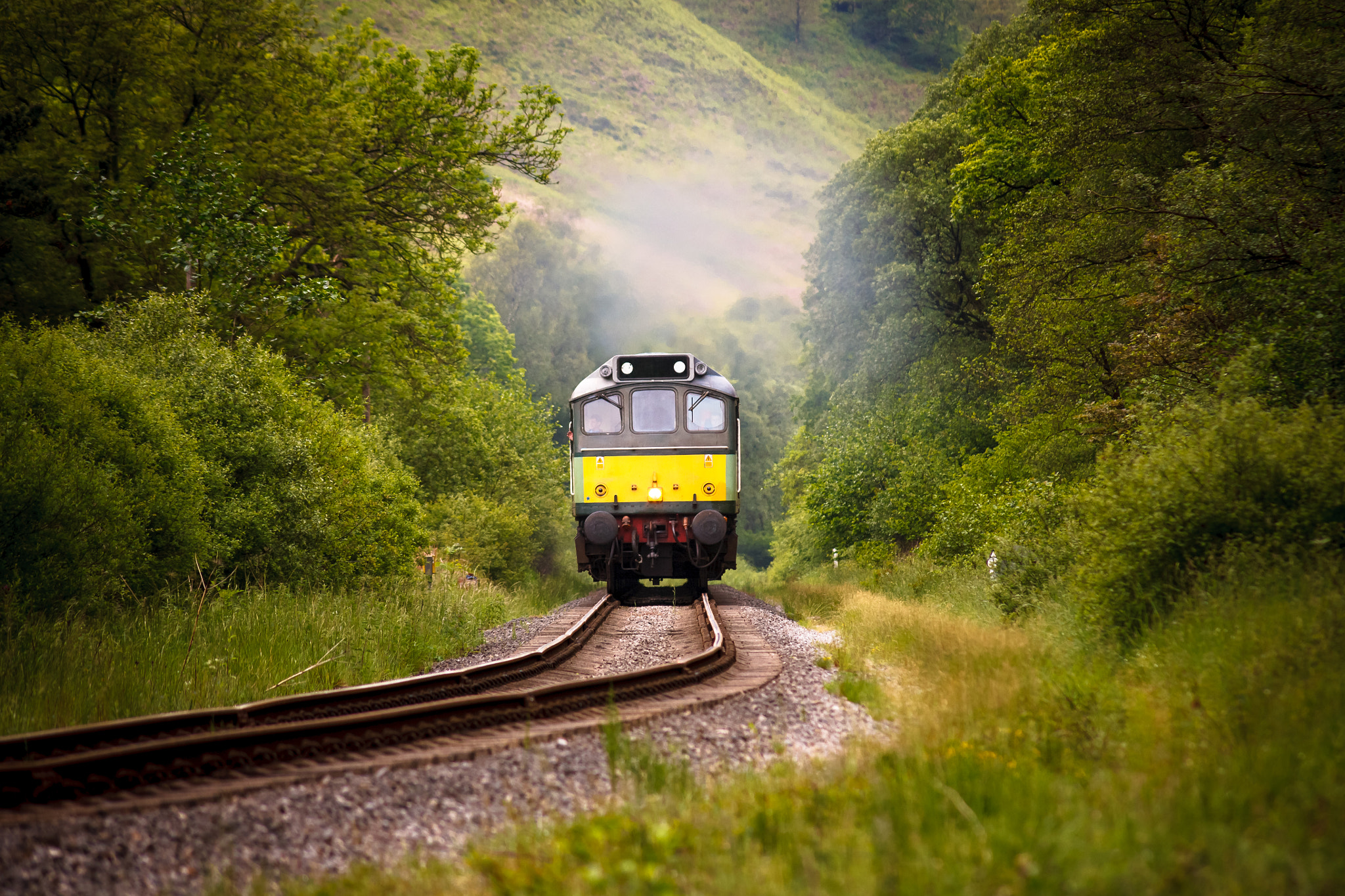 Canon EF 75-300mm F4.0-5.6 IS USM sample photo. D7628 andrew jeffery photography