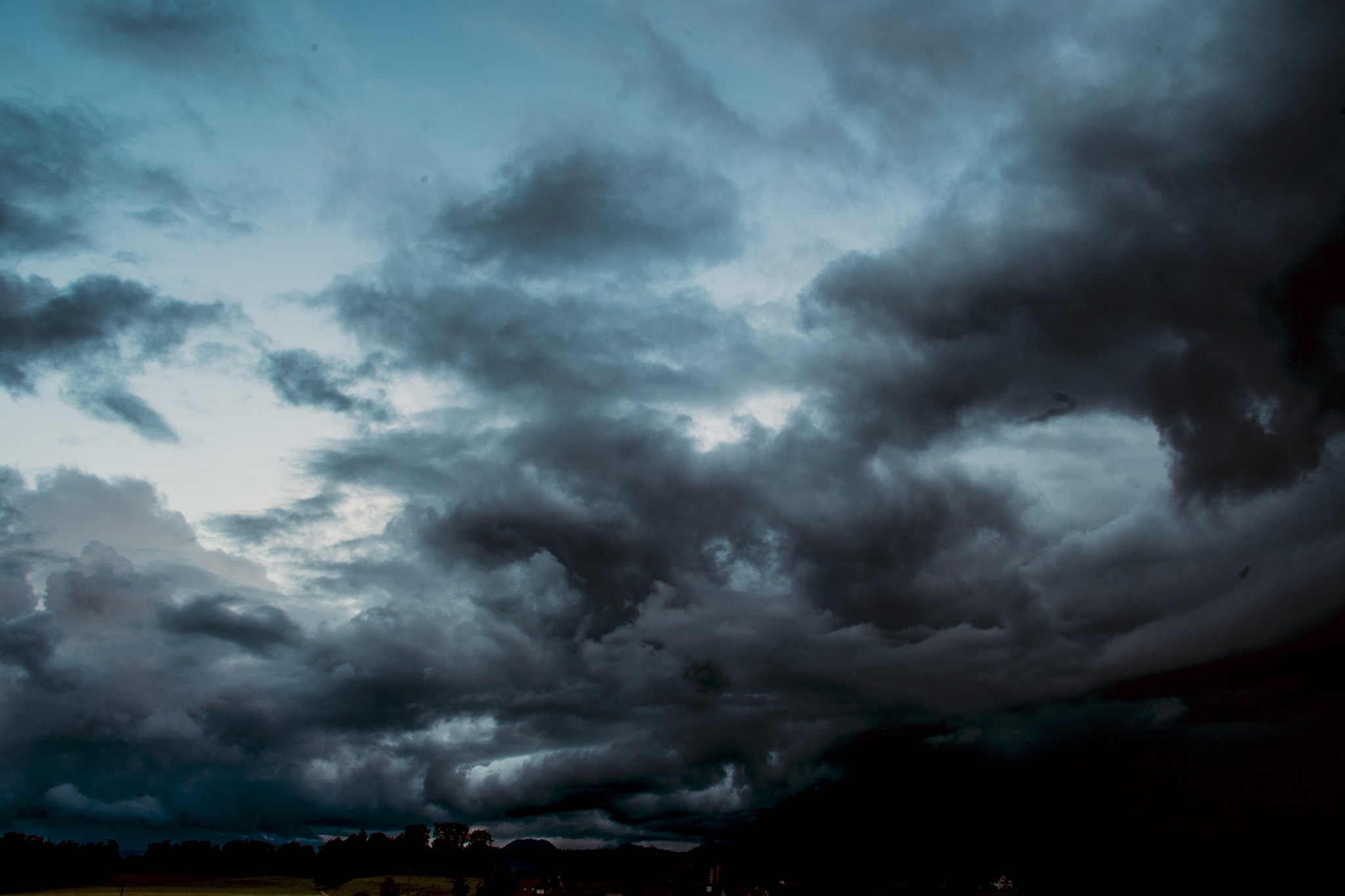 Sigma 17-50mm F2.8 EX DC OS HSM sample photo. Clouds_18_6 photography