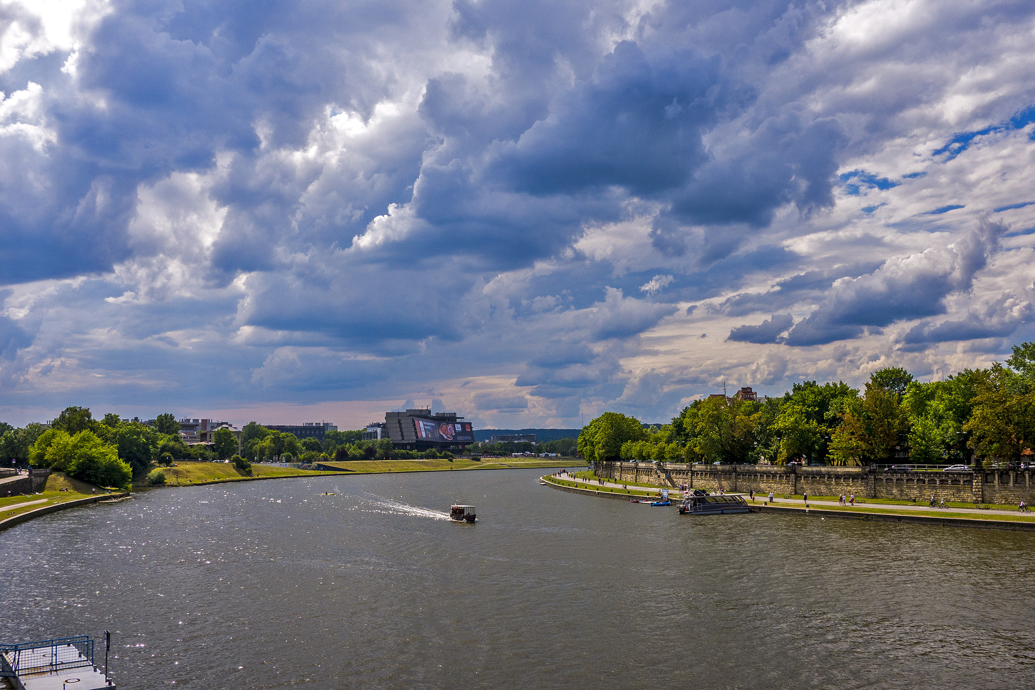 Panasonic Lumix DMC-GX7 + Panasonic Lumix G 14mm F2.5 ASPH sample photo. Clouds above river photography