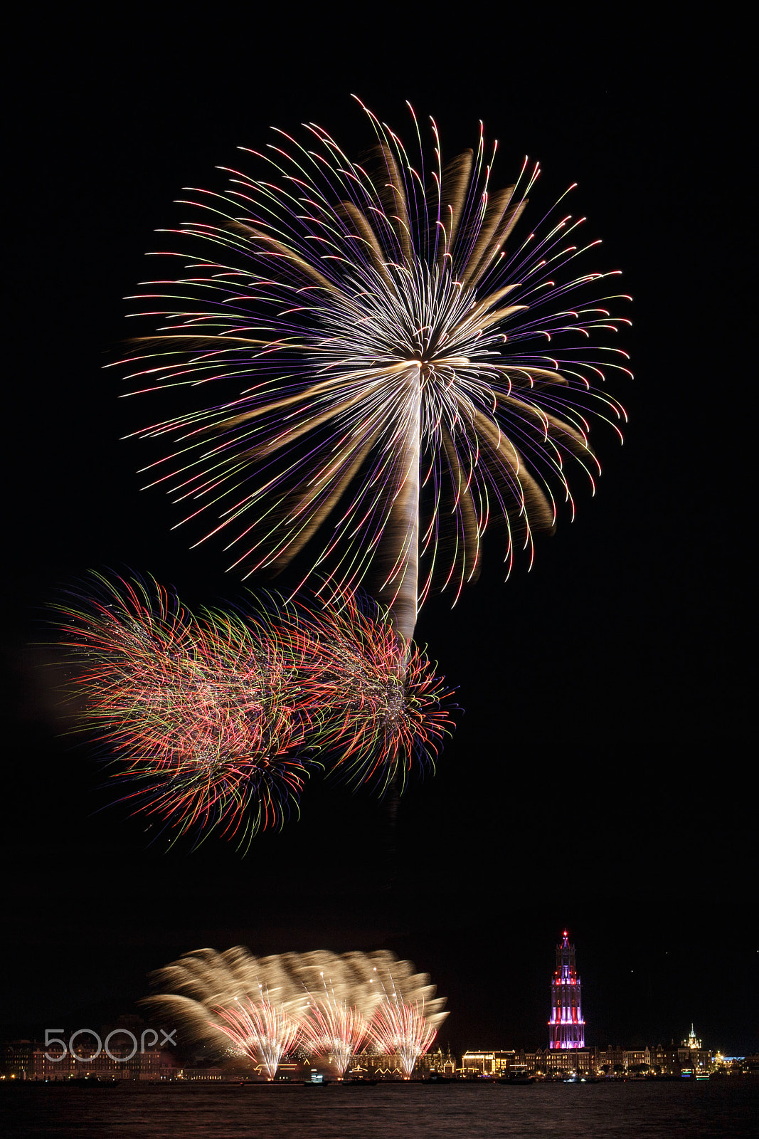 Canon EOS 100D (EOS Rebel SL1 / EOS Kiss X7) sample photo. Fireworks in japan 3 photography