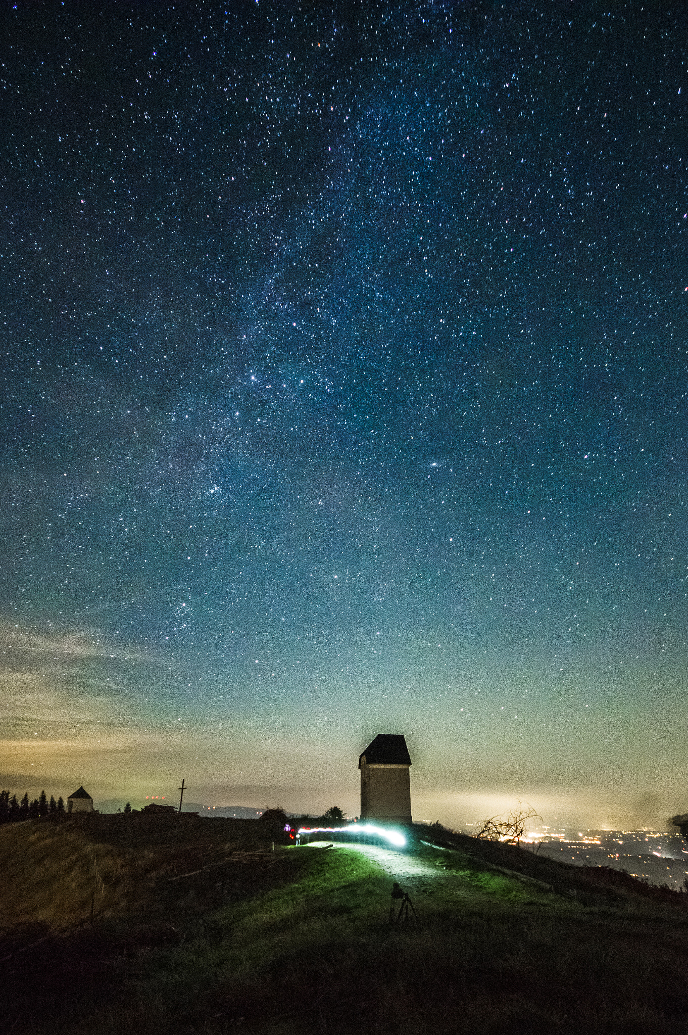 Sigma AF 10-20mm F4-5.6 EX DC sample photo. Stars over kulm photography