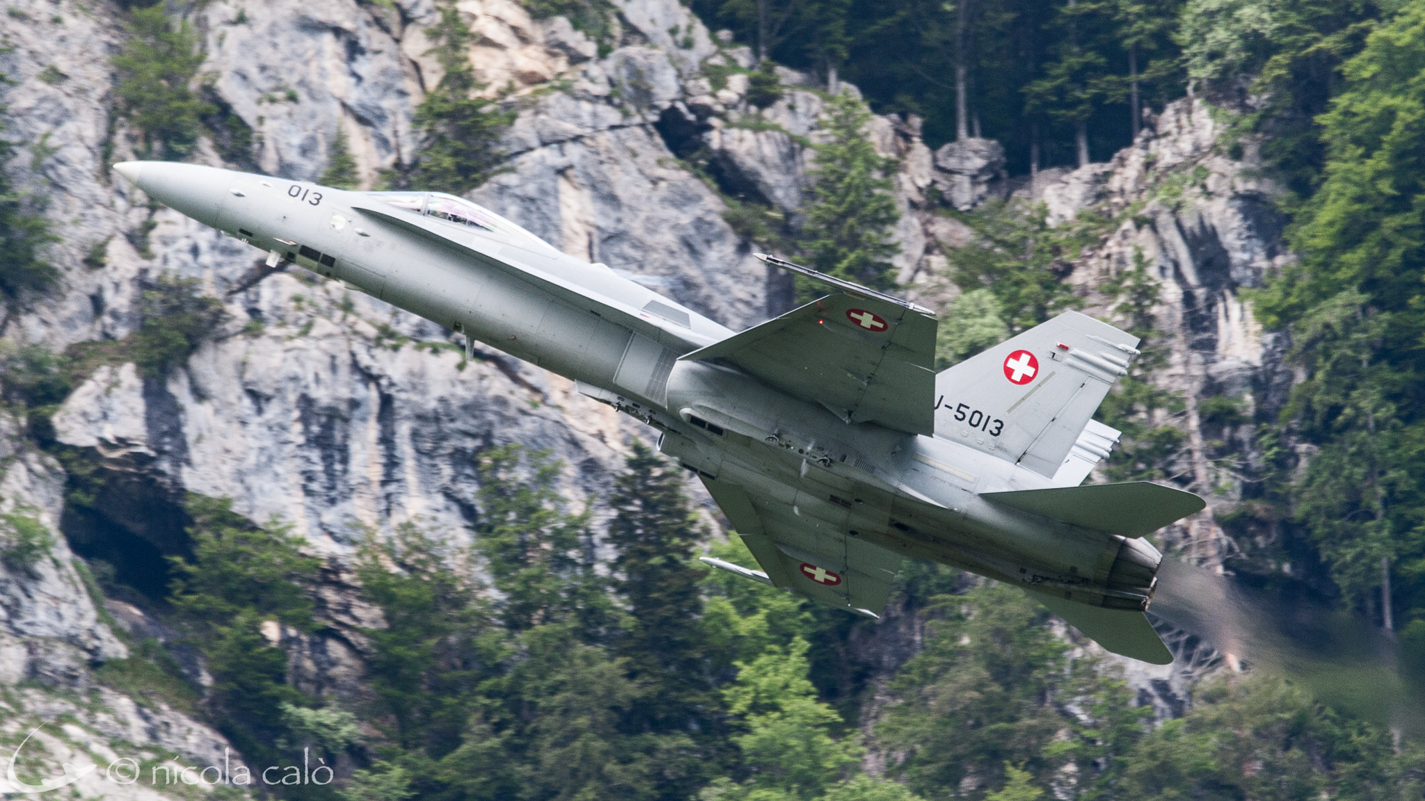 Sigma 150-600mm F5-6.3 DG OS HSM | C sample photo. 75° anniversary meiringen - switzerland photography